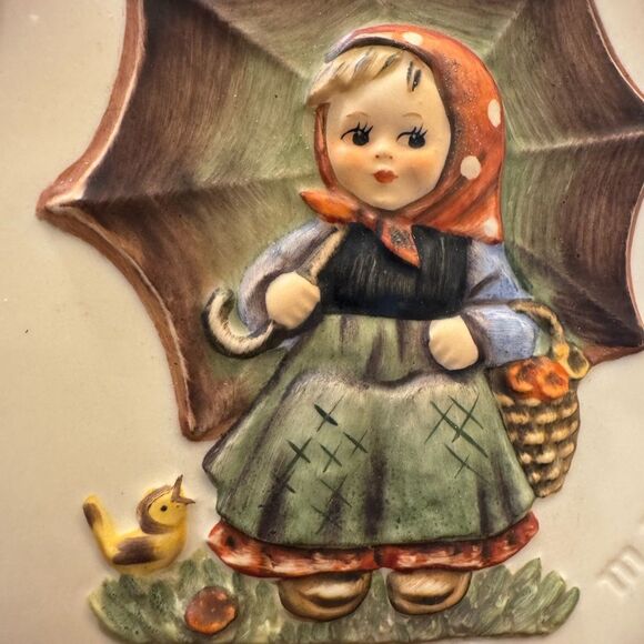 Goebel Exclusive Special Edition Plate - Picture 3 of 5